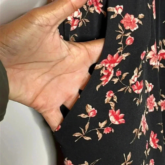 Kayleigh Rochelle Multicolor Floral Knot Wrap Sleevelesss Jumpsuit Size XXL - Picture 7 of 10